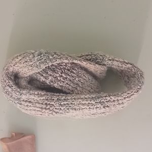 Super warm and stylish scarf